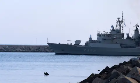 Гръцки товарен кораб е сред засегнатите при атаката край Ормузкия проток - 1