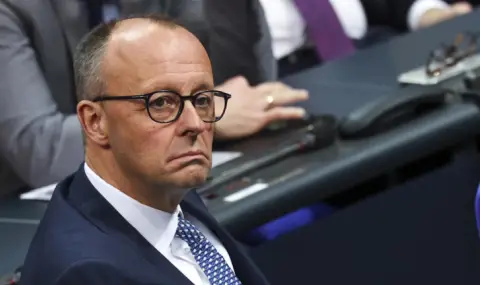 Merz cancels trip to Oslo, will convince Belgium to use Russian assets  - 1