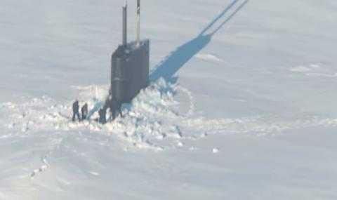 US подводници замръзнаха, Русия се подиграва (ВИДЕО) - 1