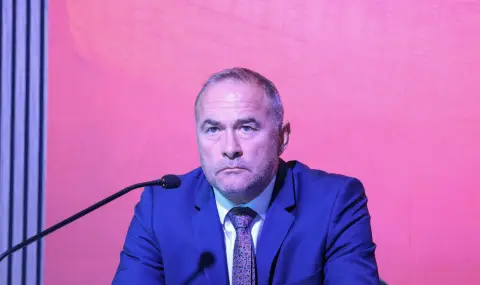 Бойко Величков настоя за оставката на Душан Керкез  - 1