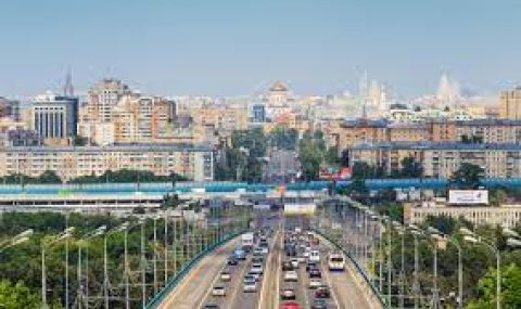 Дронове нападнаха две административни сгради в Москва - 1