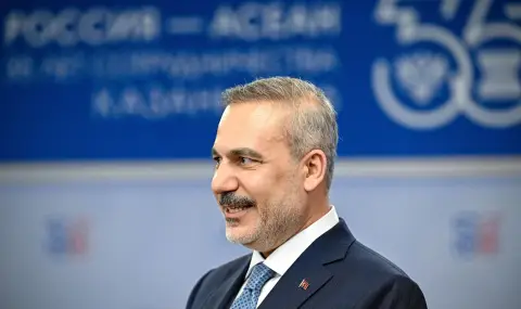 Хакан Фидан: Срещата на върха на НАТО в Анкара ще определи бъдещето на Алианса - 1