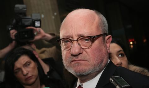 Проф. Тодор Танев: Поемането на отговорност сега от една партия би означавало тя доста да пострада - 1