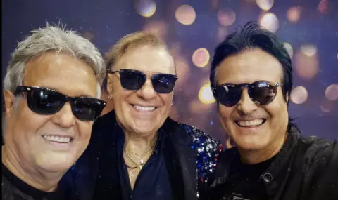 „БГ радио“ миксира песен на Васил Найденов и братя Аргирови в легендарното звукозаписно студио - 1