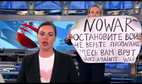 Марина Овсяникова: Докато Путин не умре, няма да мога да се прибера у дома - 1