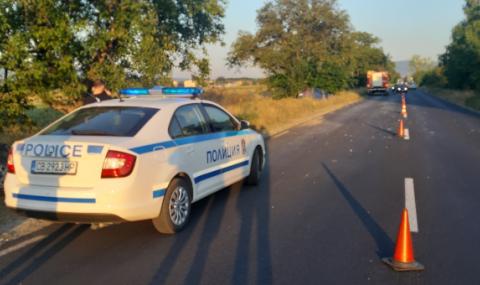 Шофьор е загинал при тежка катастрофа в Пазарджишко - 1