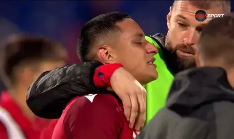 ЦСКА отнесе в контрола Оборище с 6:0, Годой с четири гола - 1