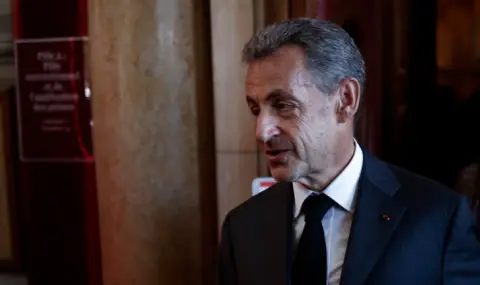 Затварят Саркози в изолационното отделение  - 1