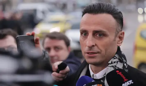 Връчиха акт на Бербатов за неправилно съхранение на огнестрелно оръжие - 1