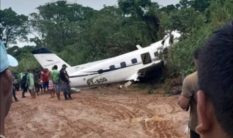 14 души загинаха при самолетна катастрофа в Бразилия ВИДЕО - 1