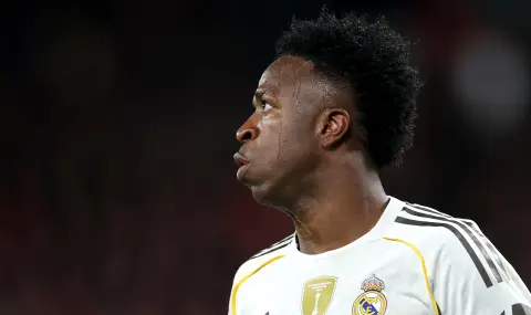 ФИФА въвежда "Закона Винисиус" - 1