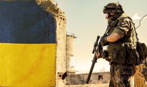 В Крим Украйна разруши митовете за мощта на руската армия - 1
