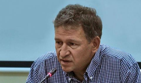 Д-р Стойчо Кацаров: Правителството вече няма място за маневриране - 1