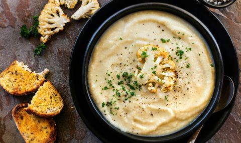 Рецепта на деня: Крем супа от карфиол и сирене - 1