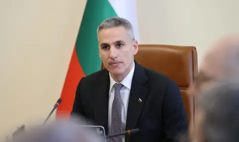 Адвокатът на Андрей Гюров: Няма съмнение за легитимността на служебния премиер