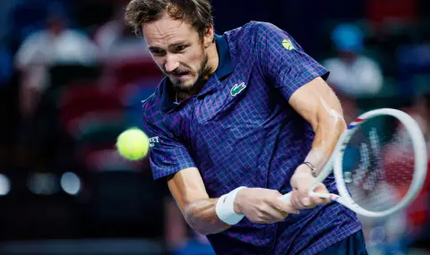 Даниил Медведев с победа над испанец в Шанхай - 1