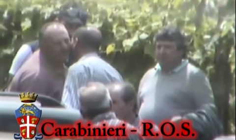 Полицията в Италия засне мафиотска клетва (видео) - 1