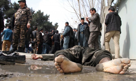 Два самоубийствени атентата разтърсиха Афганистан - 1