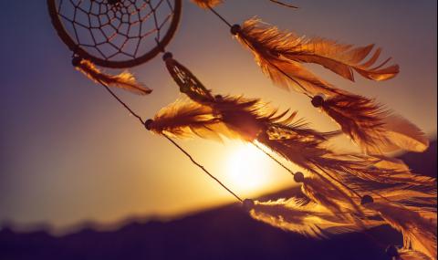 Вижте как лекува Жената Слънце от Бургас - 1