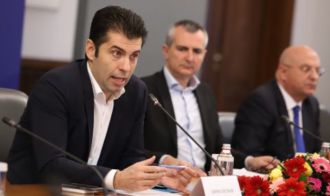 Осемкратният рали шампион Димитър Илиев влиза в екипа на премиера Петков - 1