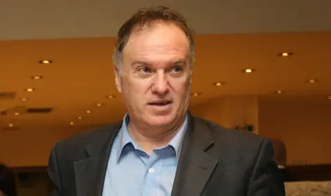 Проф. Владимир Чуков пред ФАКТИ: Религията е тази, която превръща Израел в 51-я щат на САЩ - 1