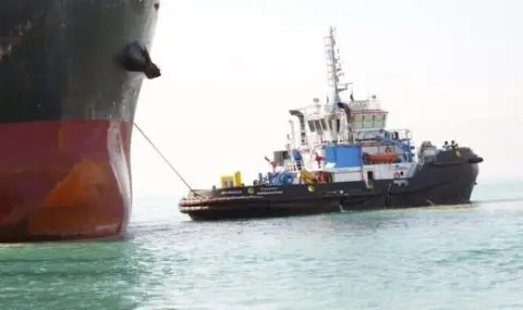 Търговски кораб съобщи за паднала ракета в близост до него край бреговете на Йемен - 1