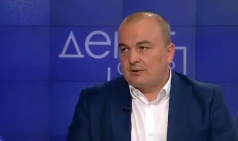 Plamen Abrovski: Ask the minister when water carriers were bought to ...