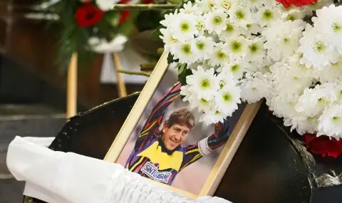 Българският футбол се сбогува с Георги Велинов: Последно сбогом на легендата на ЦСКА - 1