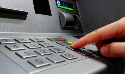 Два увредени банкомата в София, СДВР разследва случая - 1