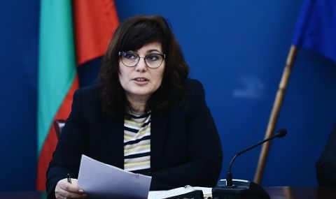 Парламентът иска от Сербезова мерки за борба с недостига на лекари  - 1