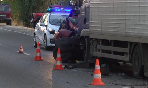 Жена загина при тежка катастрофа във Врачанско - 1
