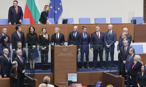 Служебният кабинет „Гюров“ положи клетва в Народното събрание