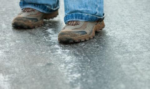 Русенец осъди общината за непочистен от снега тротоар - 1