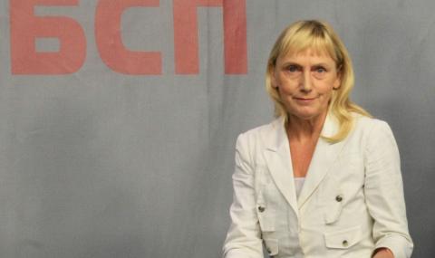 Йончева: Лидерът на ЕНП подкрепи ГЕРБ, докато България е залята от протести - 1