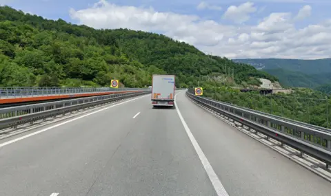 Проблем и на АМ „Хемус“: Компроментирана настилка на мост при 34-ти км в посока София затруднява движението