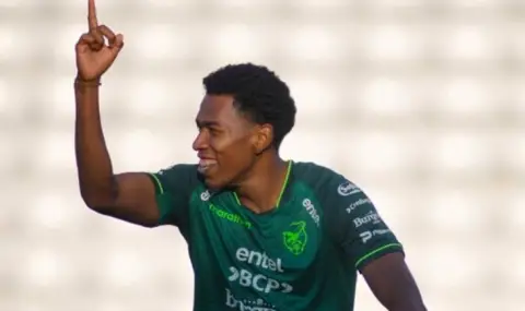 Капитанът на ЦСКА 1948 продължава да мечтае за Мондиал 2026 след обрат на Боливия - 1