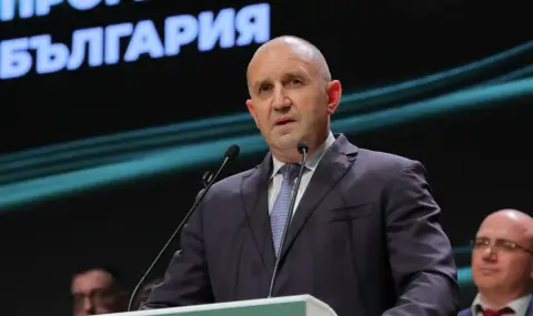 Румен Радев: Българското правителство открито поде кампания срещу предстоящите избори - 1