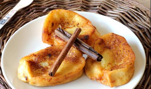 Рецепта на деня: Испански десерт Лече фрита - 1