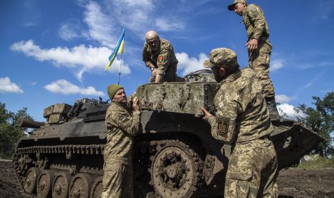Украинските войски продължават с настъплението си в източната Харковска област - 1