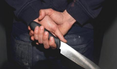 Въоръжен младеж преби момиче в Бургас - 1