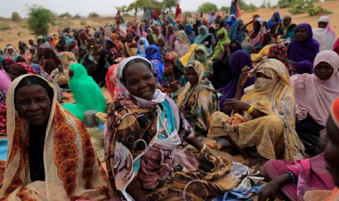 ООН: Един милион души бягат от Судан, ситуацията излиза извън контрол - 1