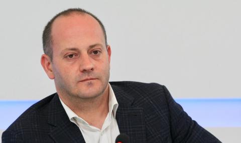 Радан Кънев: Властта подкупва медии и с пари от ЕС - 1