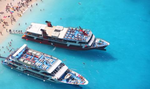 Моряците блокират туристите в Гърция - 1