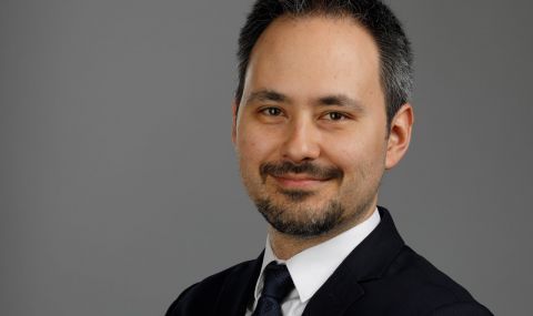 Д-р Виктор Серафимов: Правителството се разпада - 1