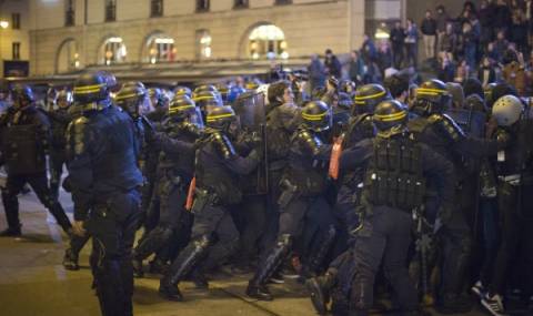 Нощ на барикади във Франция - 1