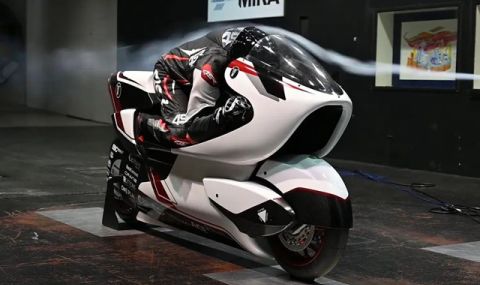 Ел. мотоциклет с дупка в тялото ускорява до 402 км/ч (ВИДЕО) - 1