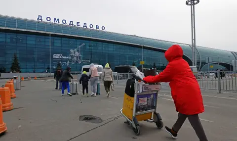 Русия продаде летище „Домодедово“ на компания, свързана с „Шереметиево“, на половин цена - 1