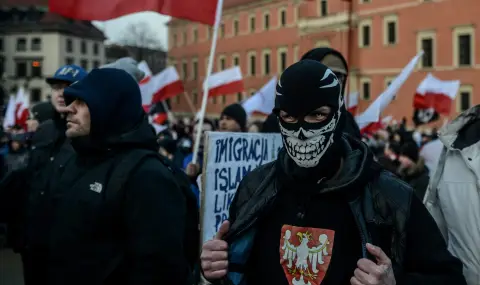 Срещу мигрантите и германците: какво става в Полша - 1