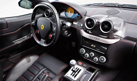 Продава се Ferrari 599 с механични скорости - 1