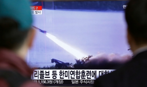 Пхенян отново изстреля балистична ракета - 1